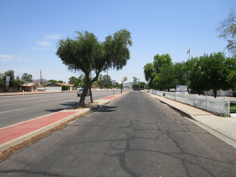 1535 W Dunlap Ave, Phoenix, AZ à vendre - Photo de l’immeuble – Image 2 sur 2