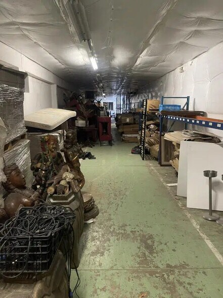 Industriel/Logistique dans Les Mureaux à vendre - Photo de l’immeuble – Image 3 sur 24
