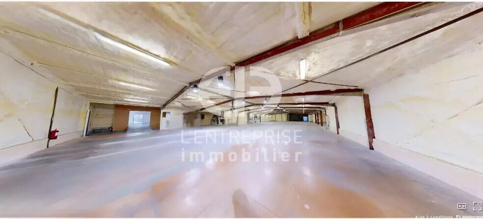 Industriel/Logistique dans Carros à louer - Photo de l’immeuble – Image 1 sur 11