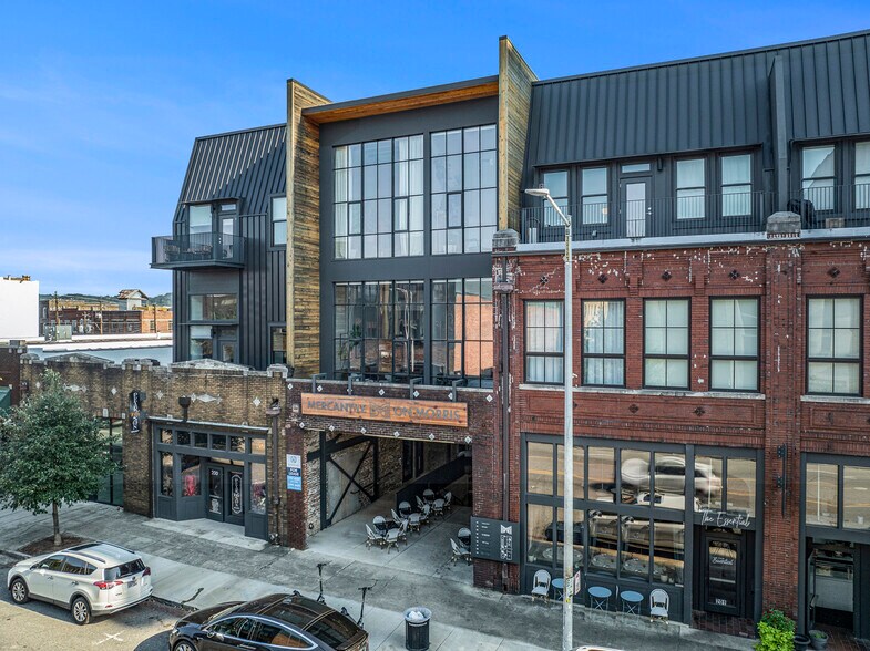 2212 Morris Ave, Birmingham, AL à louer - Photo de l’immeuble – Image 1 sur 11