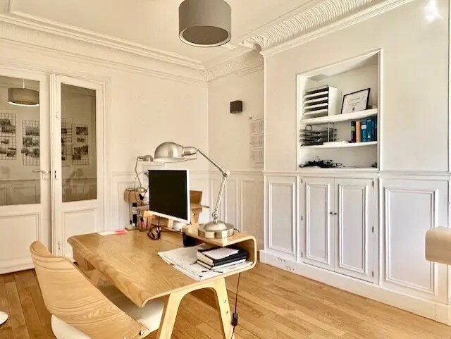 Bureau dans Paris à louer - Photo de l’immeuble – Image 2 sur 10