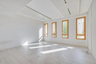 Bureau dans Lyon à louer Photo intérieure– Image 1 sur 5