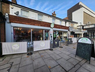 Plus de détails pour 208-210 Brighton Rd, Coulsdon - Local commercial à vendre