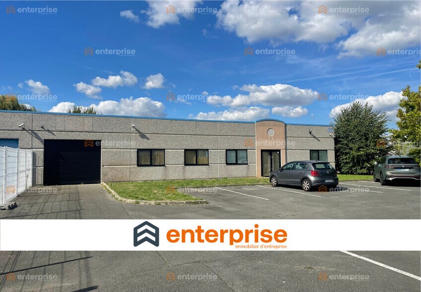 Local d'activités dans Toufflers à vendre - Photo de l’immeuble – Image 1 sur 7