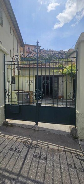Local d’activités dans Nice à louer - Photo de l’immeuble – Image 3 sur 5