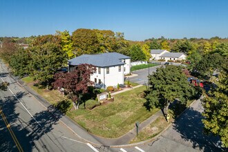 445 Faunce Corner Rd, North Dartmouth, MA - VUE AÉRIENNE vue de carte - Image1