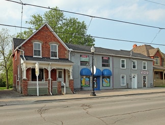 Plus de détails pour 6389 Main St, Whitchurch-Stouffville, ON - Local commercial à vendre