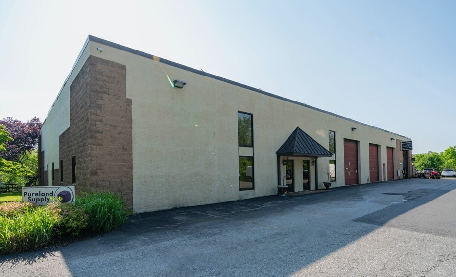 210 Gale Ln, Kennett Square, PA à louer Photo intérieure– Image 1 sur 7