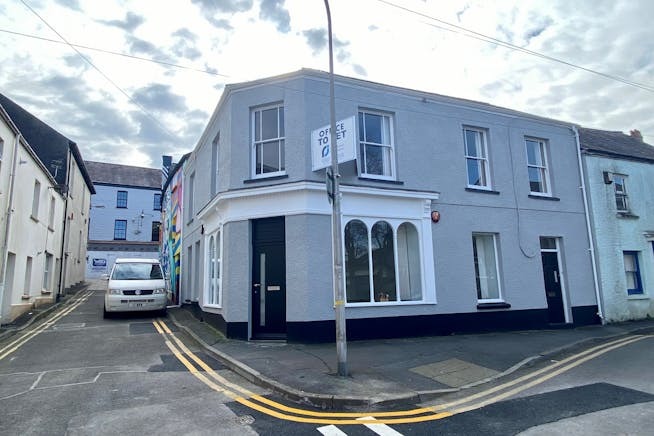 8-10 Woods Row, Carmarthen à louer - Photo de l’immeuble – Image 2 sur 3
