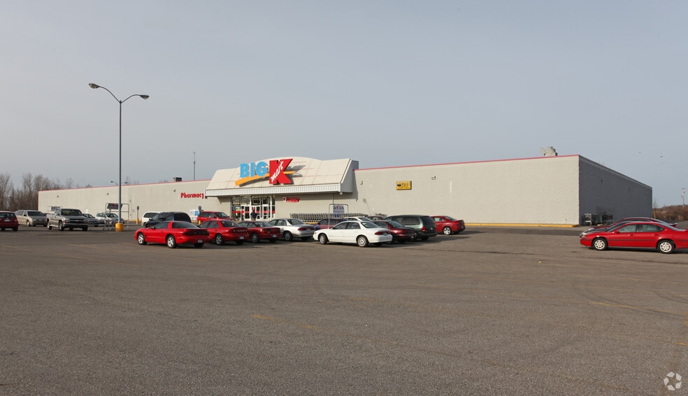 1755 Wright Ave, Alma, MI à louer - Photo de l’immeuble – Image 2 sur 9
