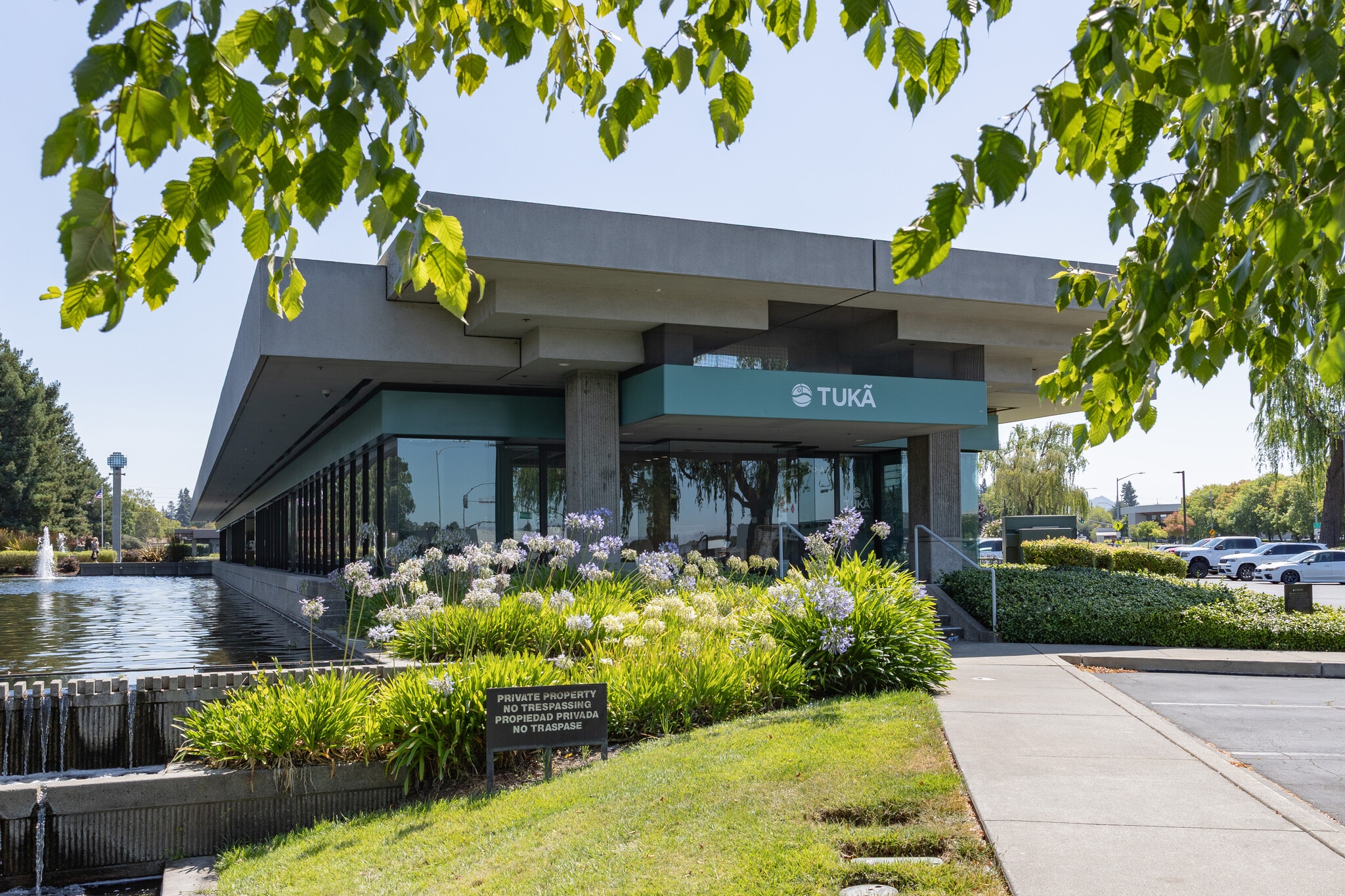70 Stony Point Rd, Santa Rosa, CA à louer Photo de l’immeuble– Image 1 sur 9