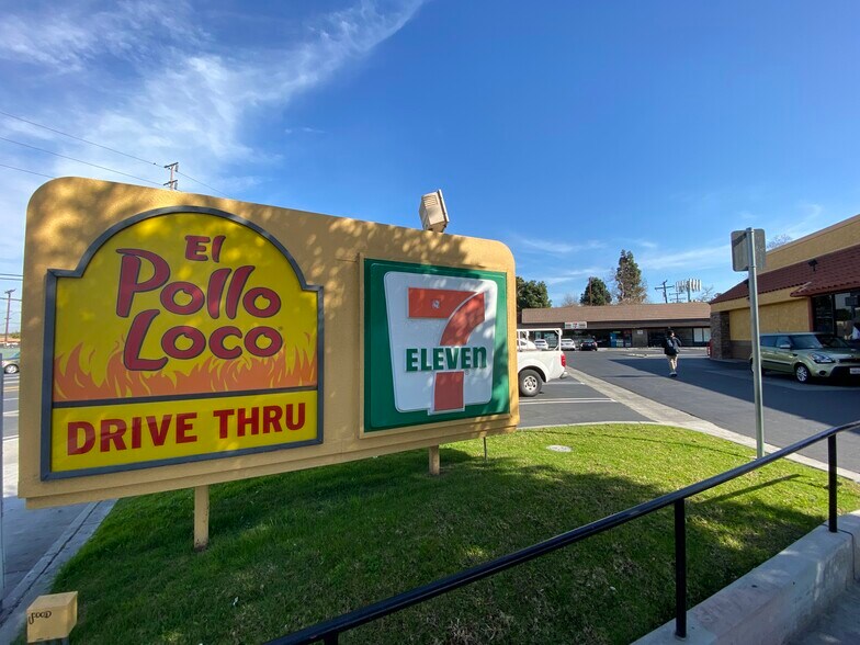 101-123 S Harbor Blvd, Santa Ana, CA à louer - Photo de l’immeuble – Image 3 sur 11