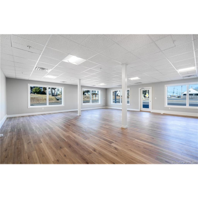 642 Stafford Ave, Bristol, CT à louer - Photo de l’immeuble – Image 2 sur 11