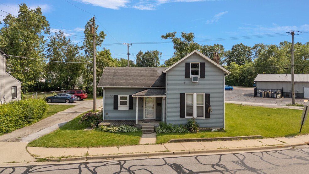 755 Chicago St, Valparaiso, IN à louer - Photo principale – Image 1 sur 16