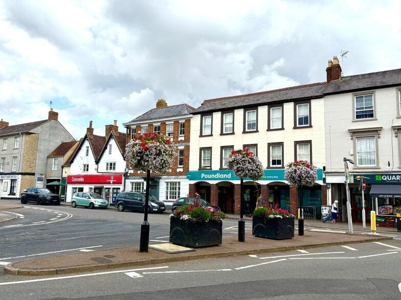 3 Market Sq, Bicester à louer - Photo de l’immeuble – Image 3 sur 12