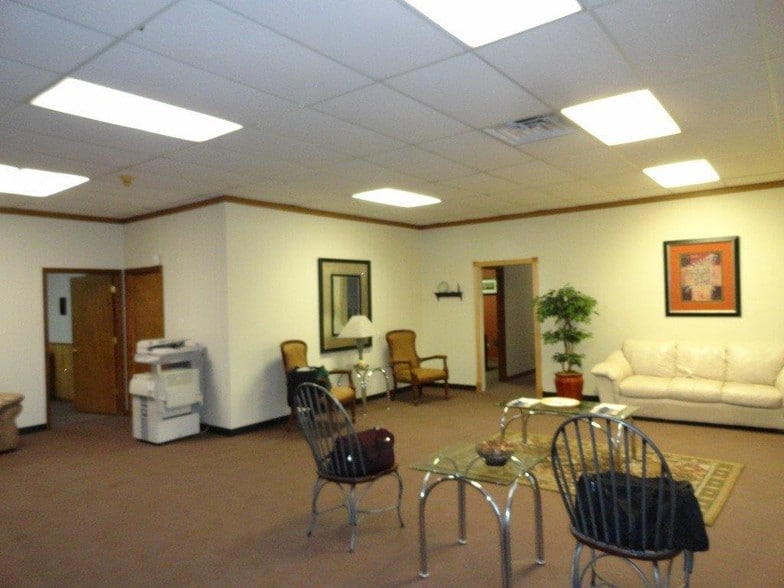 1510 W High St, Mount Pleasant, MI à vendre - Autre – Image 2 sur 10