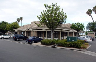Plus de détails pour 3065 Clairemont Dr, San Diego, CA - Local commercial à louer