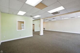 1292 S Rickert Dr, Naperville, IL à louer Photo intérieure– Image 2 sur 7