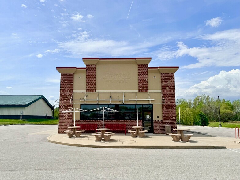 500 N Giant City Rd, Carbondale, IL à vendre - Photo de l’immeuble – Image 2 sur 21
