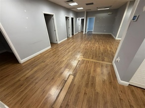 7100 W Commercial Blvd, Lauderhill, FL à louer Photo intérieure– Image 2 sur 12