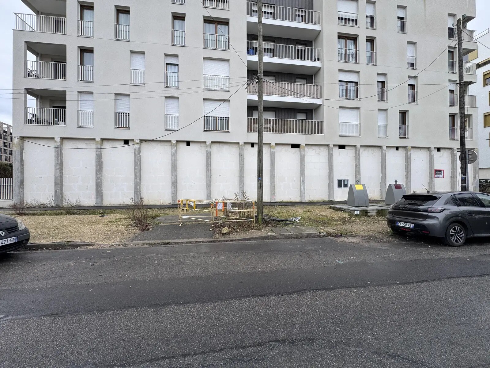 13 Chemin Latéral, Bondy à louer Photo de l’immeuble– Image 1 sur 10