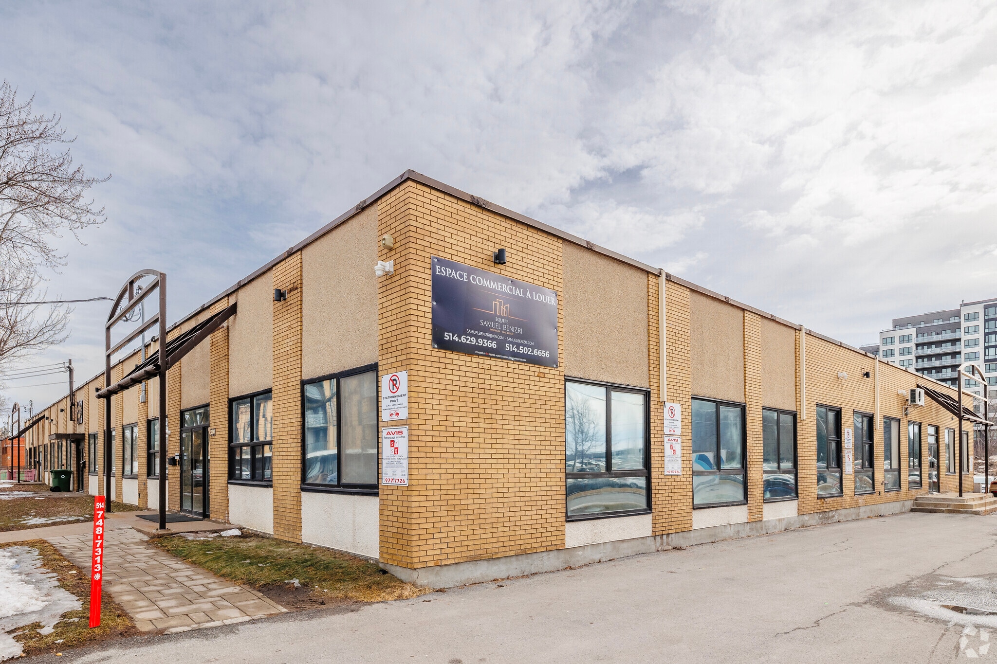 2160-2190 Rue Ward, Montréal, QC à louer Photo principale– Image 1 sur 5