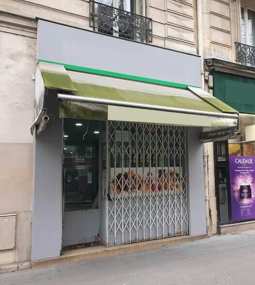 Local commercial dans Paris à louer - Photo de l’immeuble – Image 3 sur 4