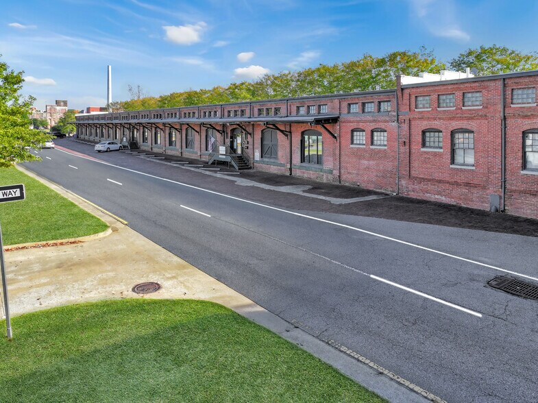 1300 Sixth Ave, Columbus, GA à louer - Photo de l’immeuble – Image 3 sur 13