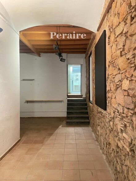 View Photo