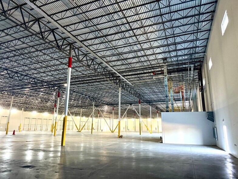 NW 44th, Ocala, FL à louer - Photo de l’immeuble – Image 2 sur 5