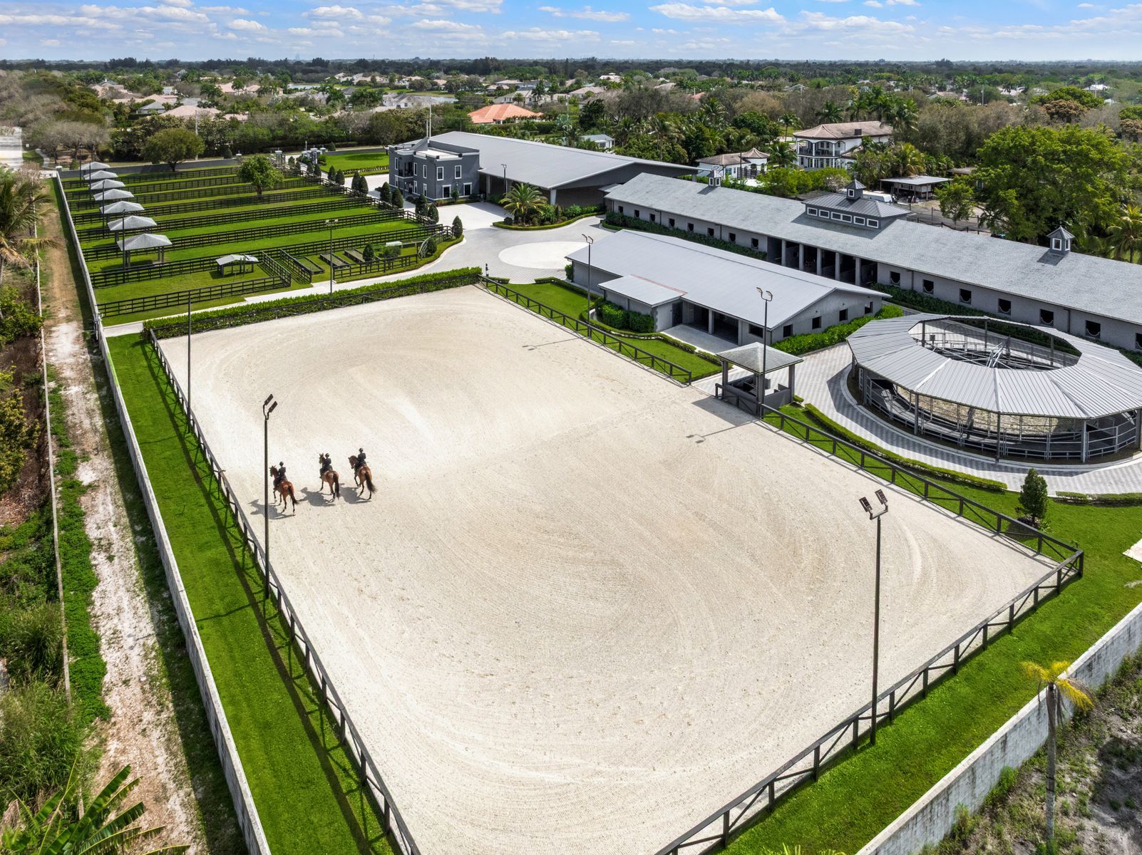 2625 SW 148th Ave, Davie, FL à vendre Photo principale– Image 1 sur 48