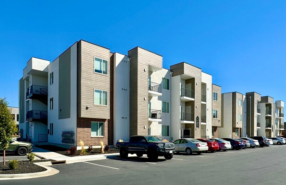 1125 W 250 S, American Fork, UT à vendre - Photo de l’immeuble – Image 3 sur 47
