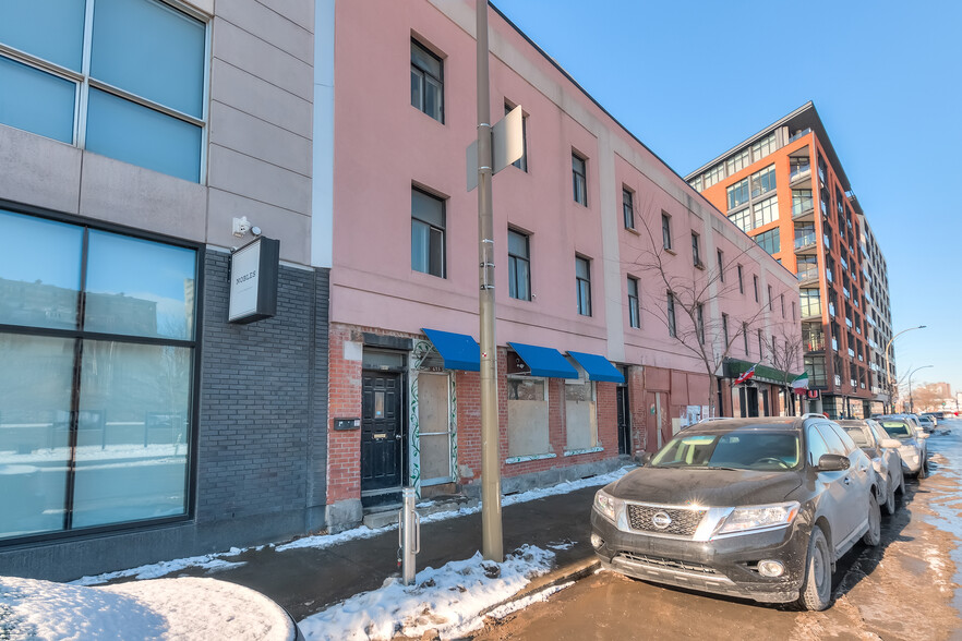 695 Rue De La Commune O, Montréal, QC à louer - Photo de l’immeuble – Image 3 sur 3