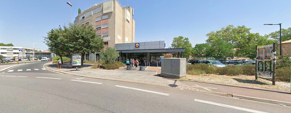 170 Avenue Georges Guynemer, Perpignan à louer - Photo de l’immeuble – Image 1 sur 3