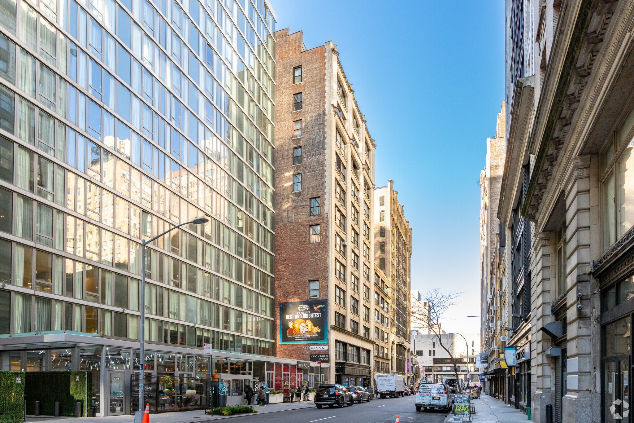 144-152 W 27th St, New York, NY à vendre Photo de l’immeuble– Image 1 sur 15