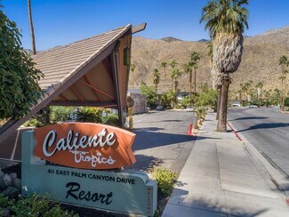 Plus de détails pour 411 E Palm Canyon Dr, Palm Springs, CA - Hôtellerie à vendre