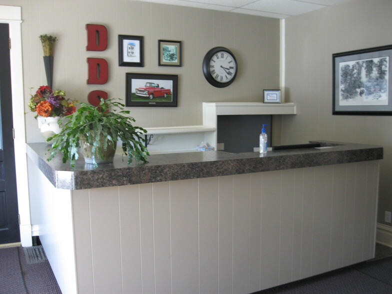 112 1st Ave E, Newton, IA à louer - Photo intérieure – Image 3 sur 3