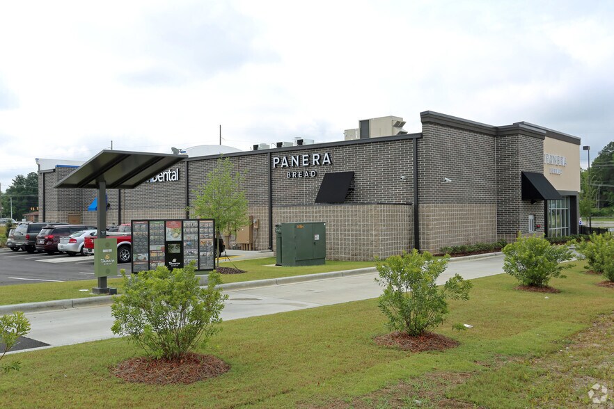 508 E Meighan Blvd, Gadsden, AL à louer - Photo de l’immeuble – Image 2 sur 11