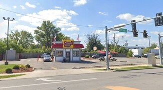 Plus de détails pour 711 Cleveland St, Elyria, OH - Local commercial à louer