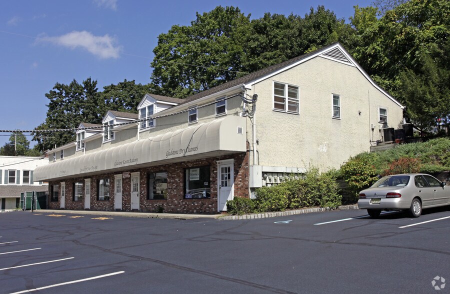 258-260 Main St, Gladstone, NJ à louer - Photo de l’immeuble – Image 2 sur 6