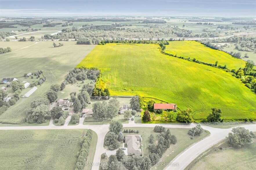1473 Donnybrook Dr, Dorchester, ON à vendre - Photo de l’immeuble – Image 1 sur 2