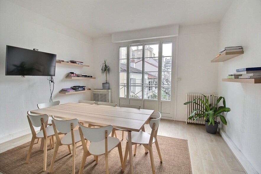33 Rue Claude Lorrain, Paris à louer - Photo intérieure – Image 1 sur 10