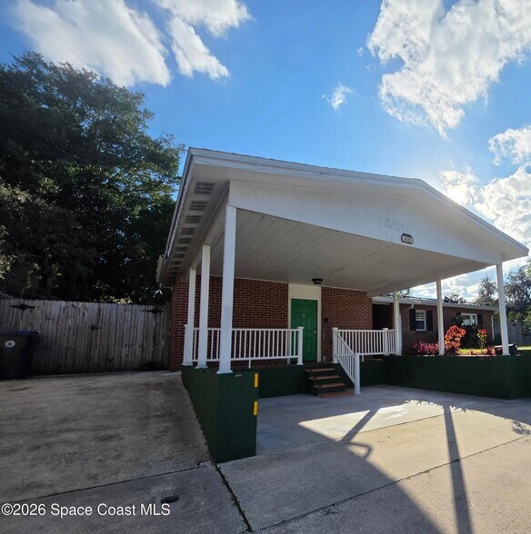 2625 Garden St, Titusville, FL à vendre - Photo de l’immeuble – Image 2 sur 36
