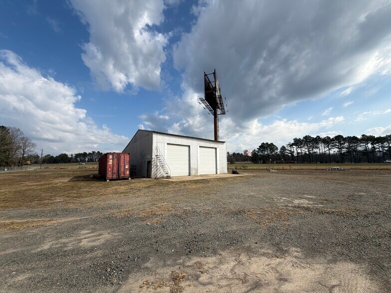 13300 Long Fisher Rd, North Little Rock, AR à louer - Photo de l’immeuble – Image 2 sur 7