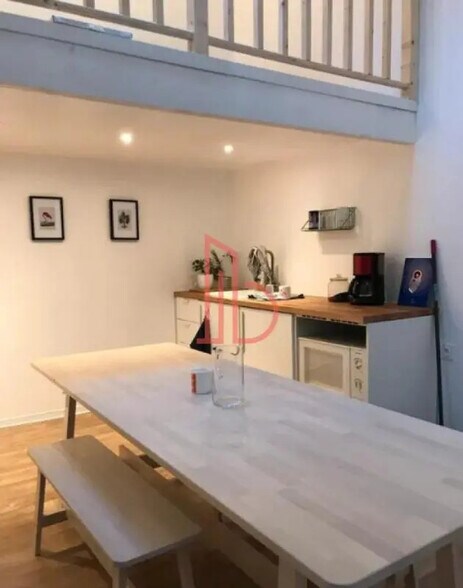 Bureau dans Bordeaux à louer - Photo de l’immeuble – Image 3 sur 3