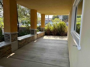 1441 Superior Ave, Newport Beach, CA à louer Photo intérieure– Image 2 sur 16