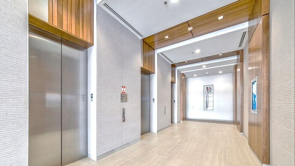900 W Bethany Dr, Allen, TX à louer - Photo intérieure – Image 3 sur 7