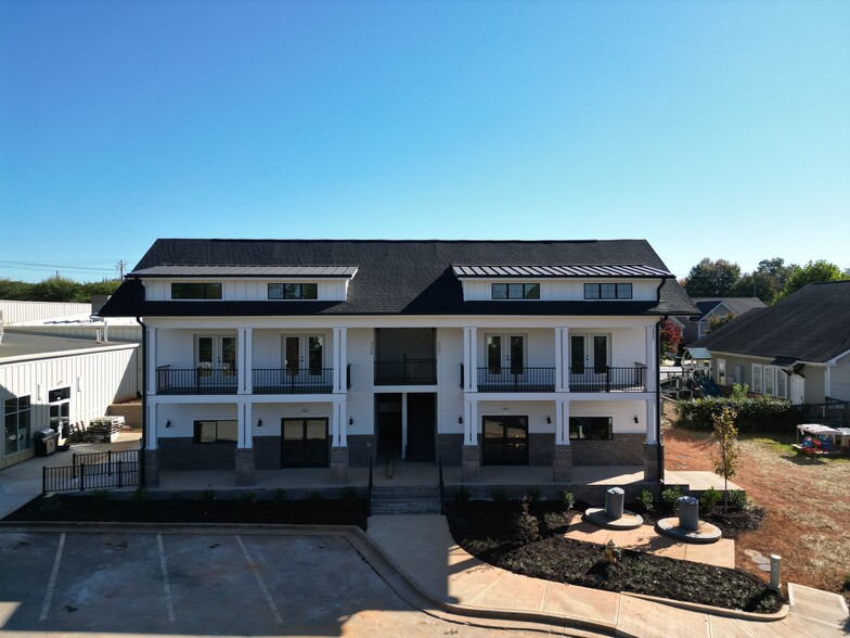 520 Meritage St, Greer, SC à louer - Photo de l’immeuble – Image 2 sur 5