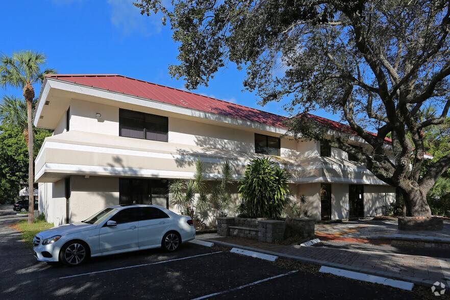 6401 E Rogers Cir, Boca Raton, FL à vendre - Photo principale – Image 1 sur 19