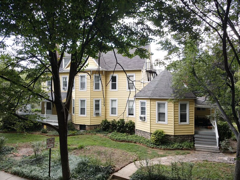 5001 Roland Ave, Baltimore, MD à vendre - Photo de l’immeuble – Image 3 sur 32